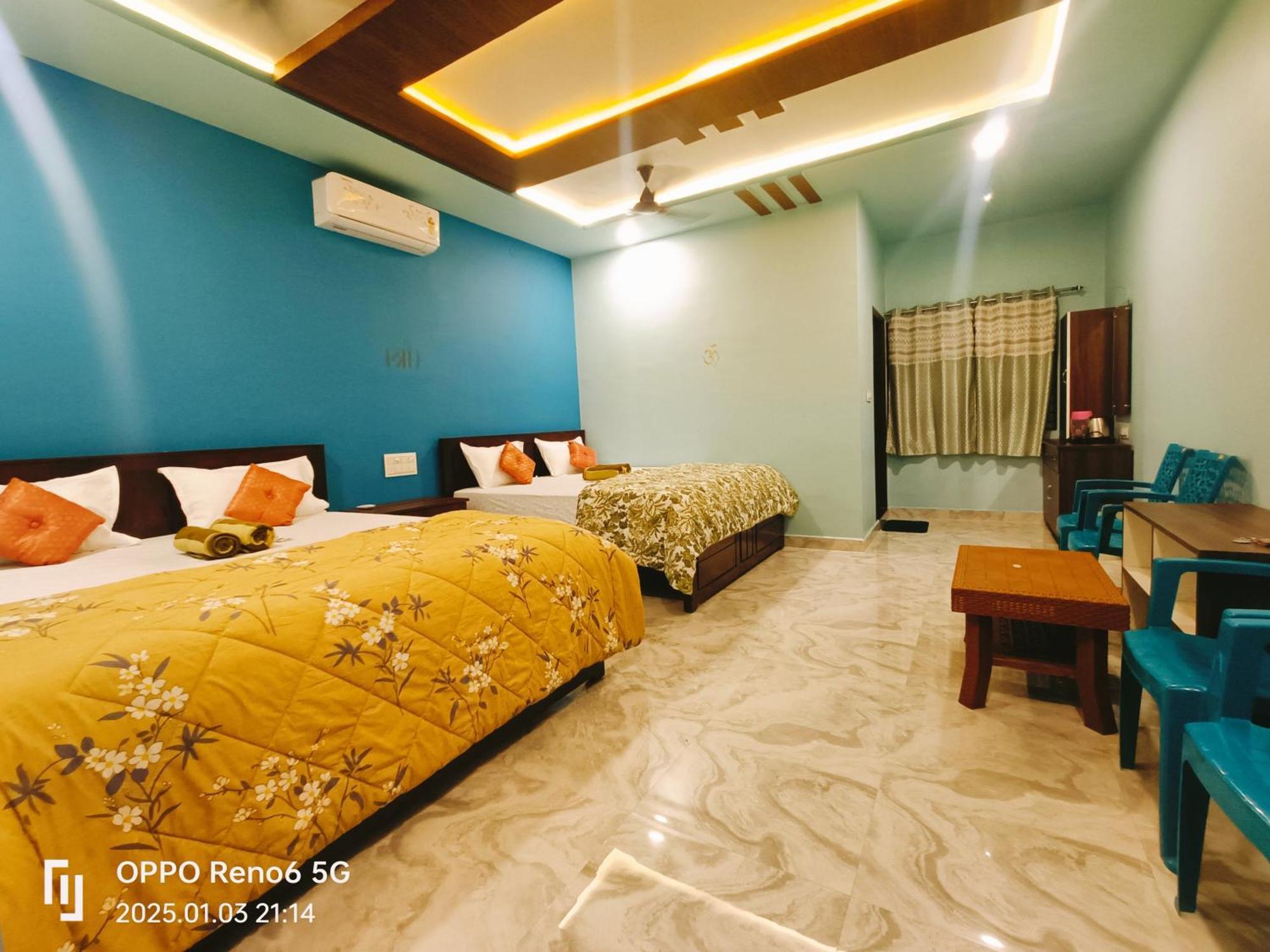 Dream Hampi Villa & Home Stay Exterior photo